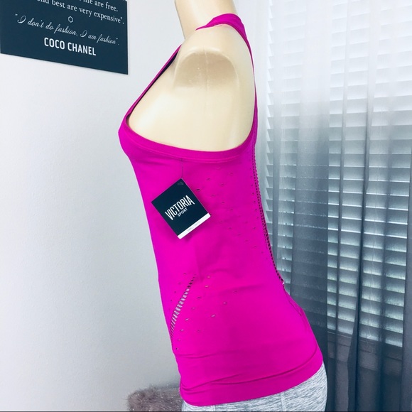 Victoria’s Secret Fuchsia Seamless Sport Top - Picture 3 of 7